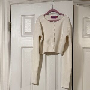 Edikted Off-White Button-Up Cardigan